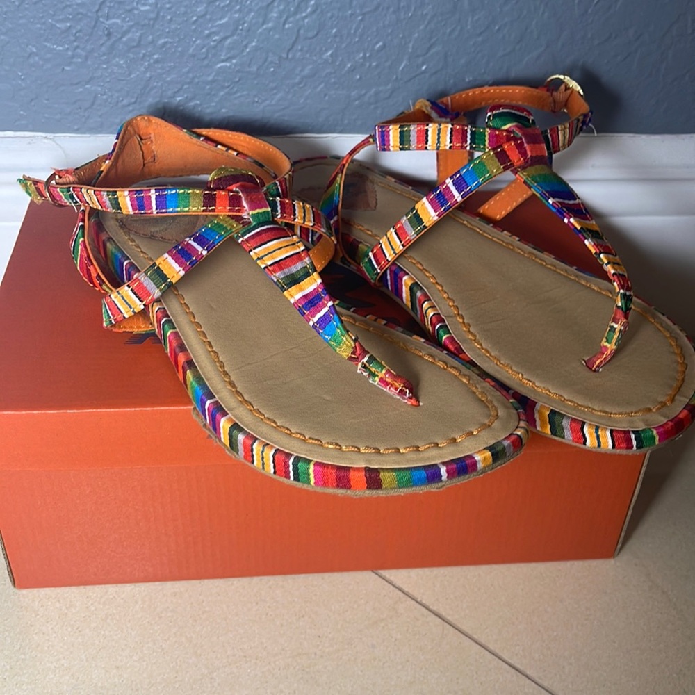 Women’s size 8.5 rainbow Rocket Dog sandals
